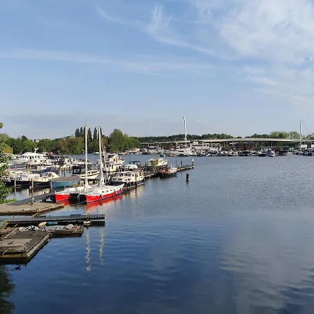 House Of Straw Vendégház