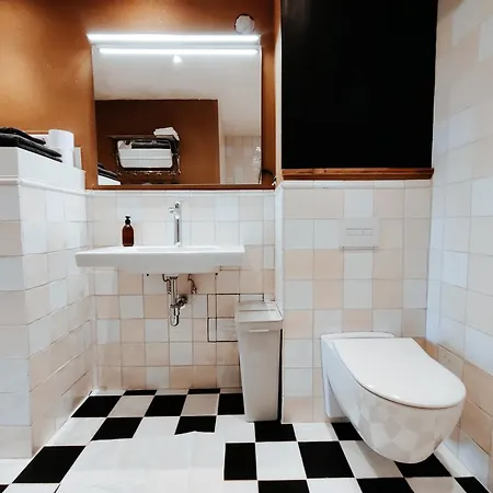 Vendégház House Of Straw Amszterdam